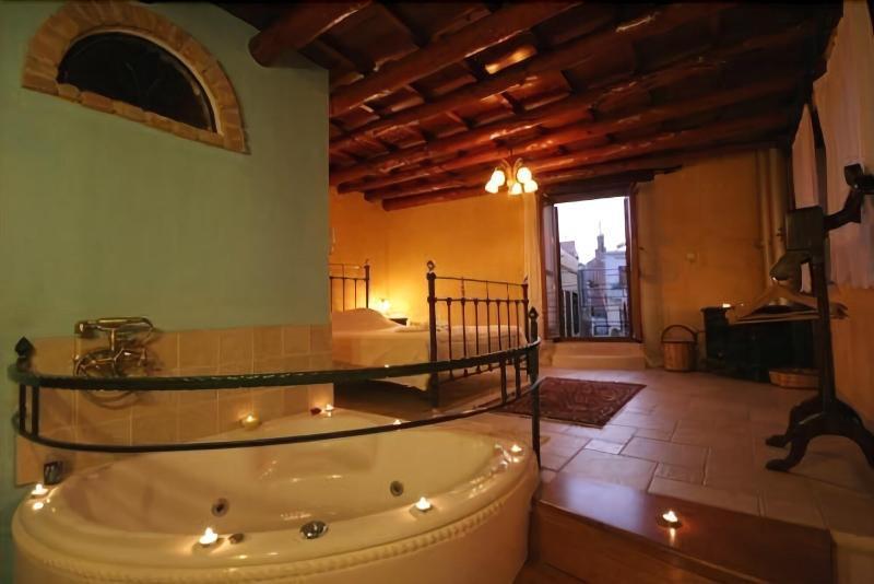 Ifigenia Lux Maisonette In Oldtown And Villas In Theriso Vilage 14 Km Outside Of Chania 하니아 외부 사진