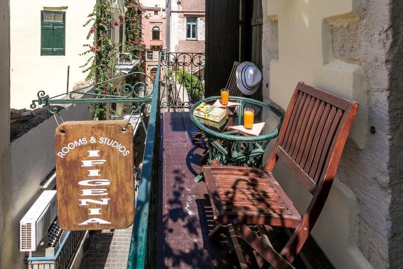 Ifigenia Lux Maisonette In Oldtown And Villas In Theriso Vilage 14 Km Outside Of Chania 하니아 외부 사진