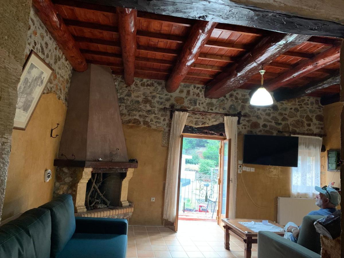 Ifigenia Lux Maisonette In Oldtown And Villas In Theriso Vilage 14 Km Outside Of Chania 하니아 외부 사진