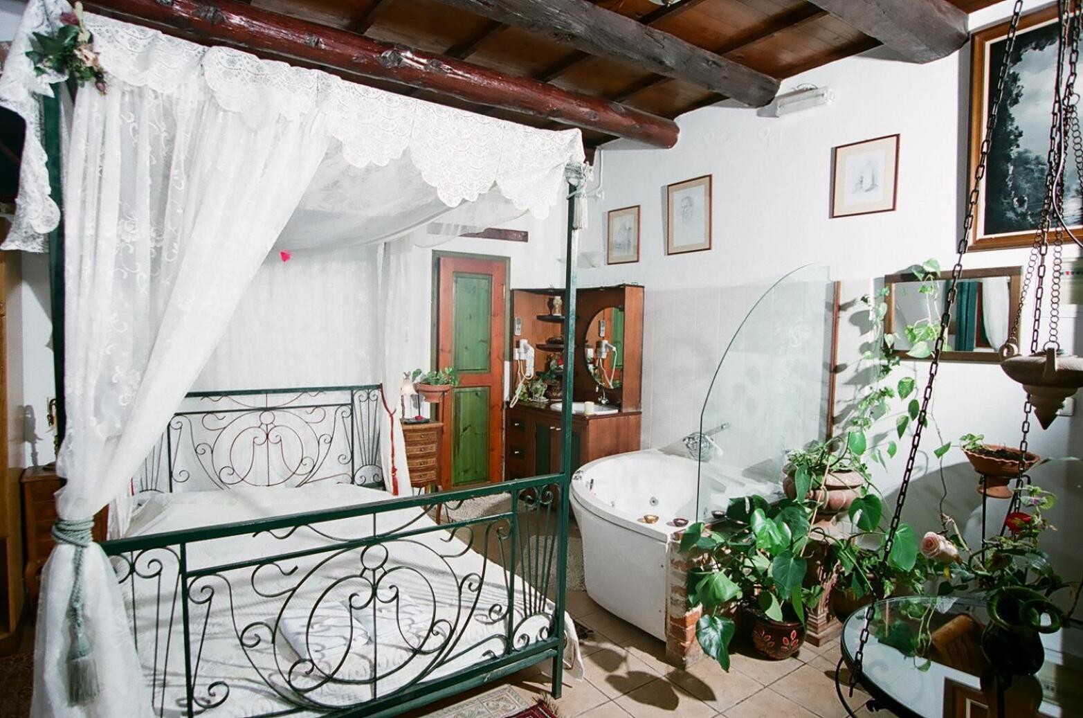 Ifigenia Lux Maisonette In Oldtown And Villas In Theriso Vilage 14 Km Outside Of Chania 하니아 외부 사진